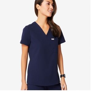 Figs women's scrub set!